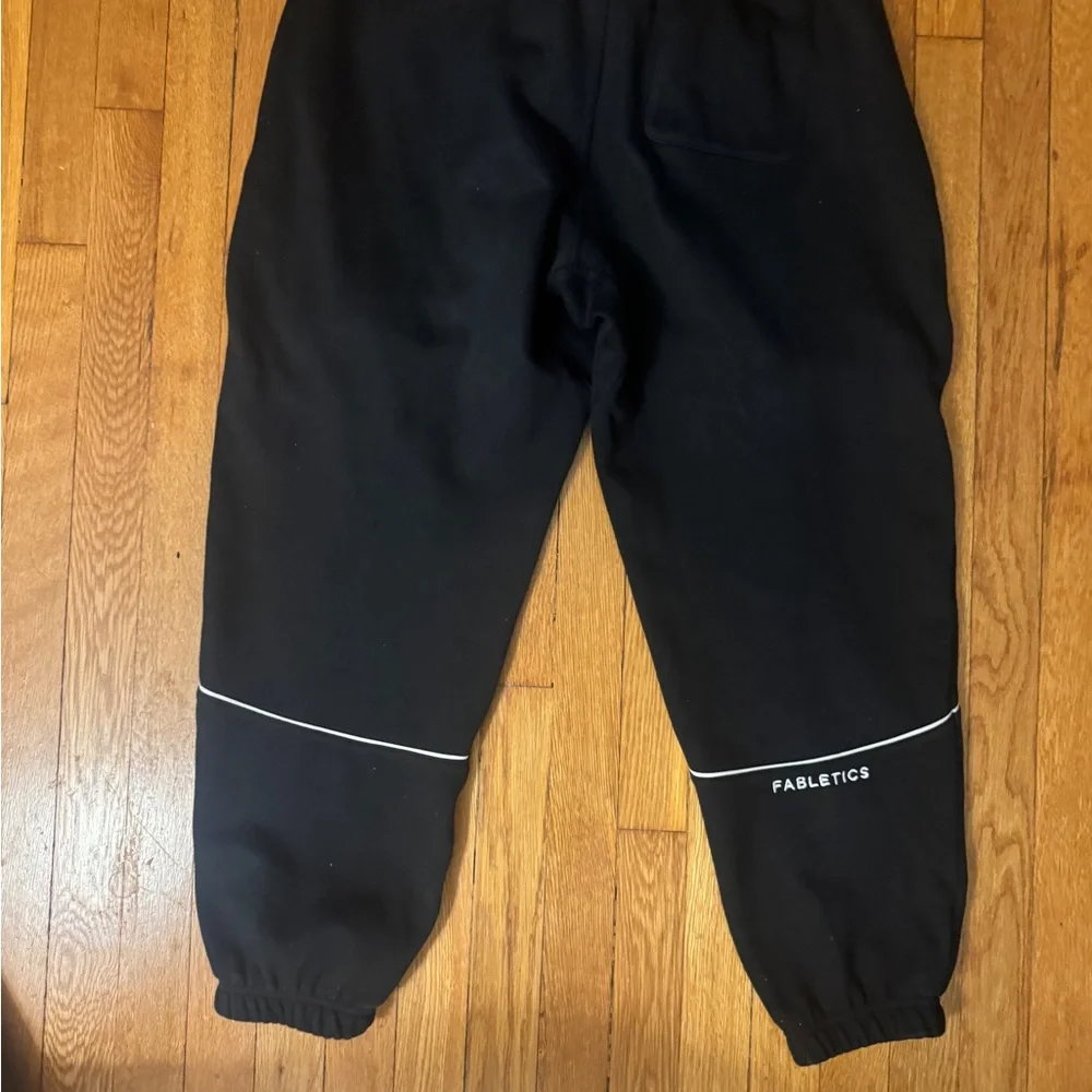 Fabletics Go To Sweatpants Black Large